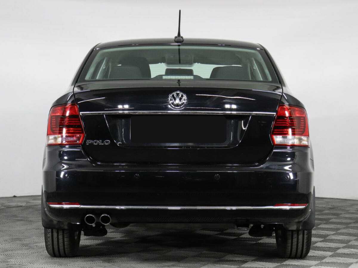Volkswagen Polo с пробегом — 2017 год. Фото: #4