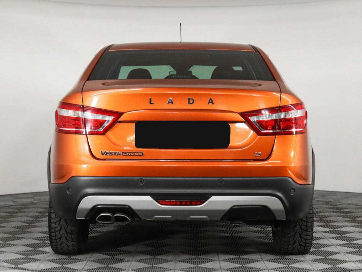 Lada (ВАЗ) Vesta с пробегом — 2018 год. Фото: #5