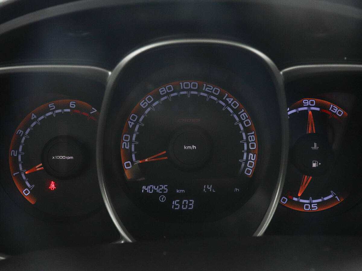 Lada (ВАЗ) Vesta с пробегом — 2018 год. Фото: #10