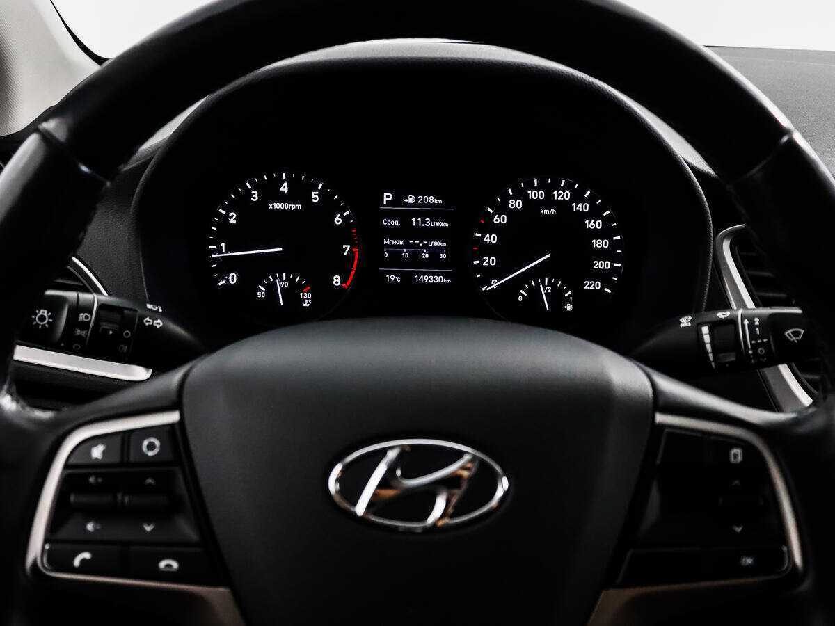 Hyundai Solaris с пробегом — 2017 год. Фото: #14