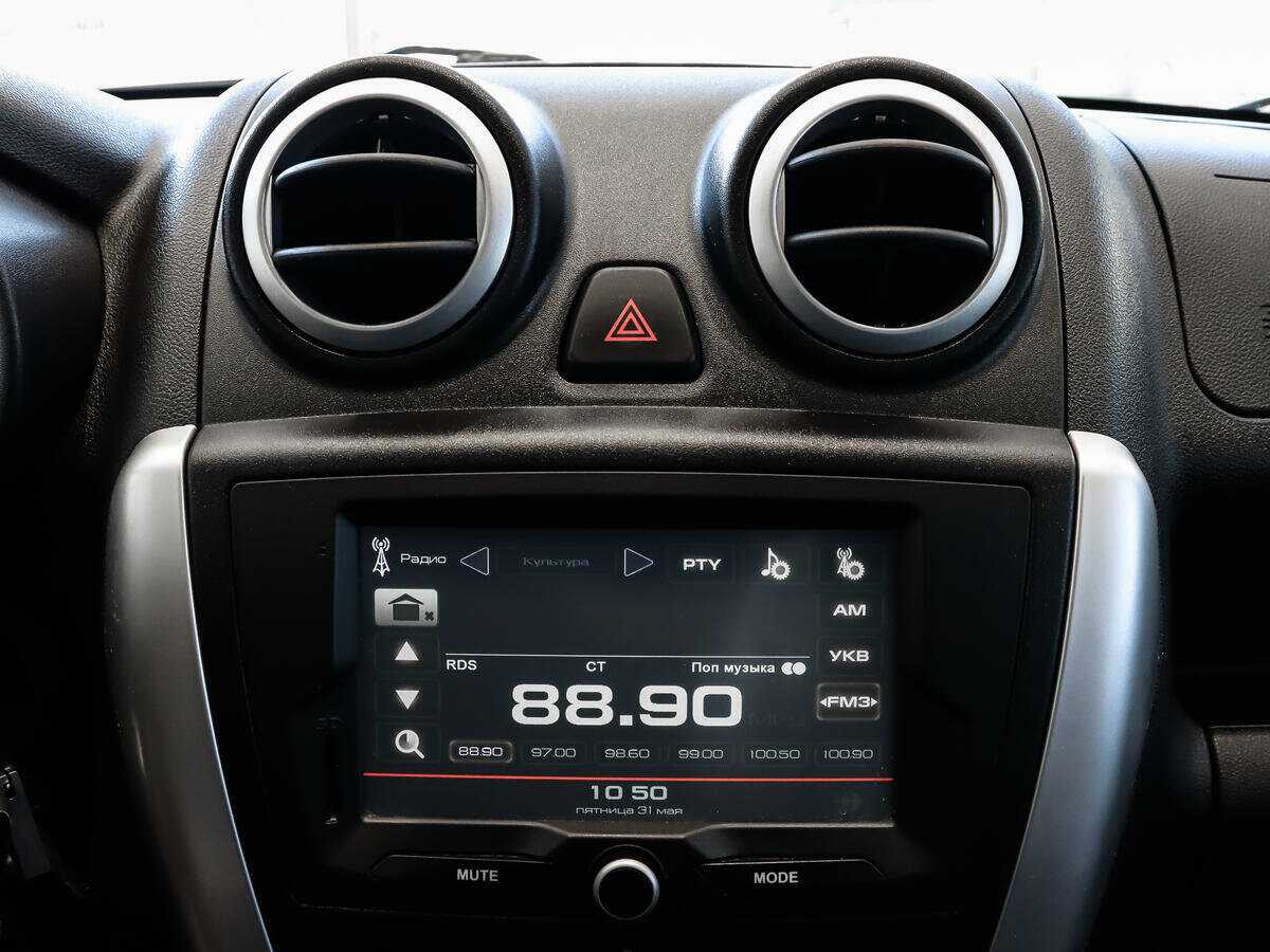 Lada (ВАЗ) Granta с пробегом — 2016 год. Фото: #12