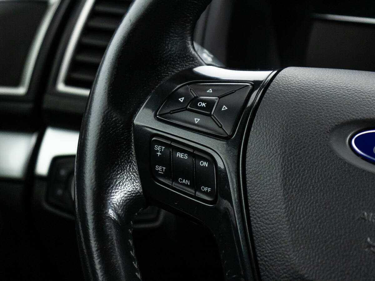 Ford Explorer с пробегом — 2017 год. Фото: #20