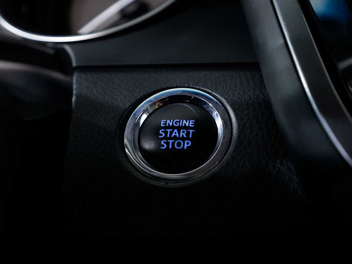 Toyota Camry с пробегом — 2019 год. Фото: #21