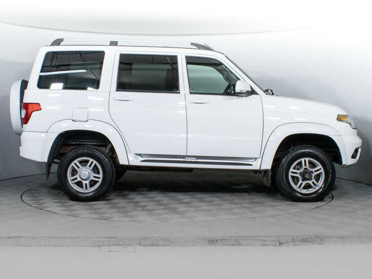 УАЗ Patriot с пробегом — 2018 год. Фото: #3