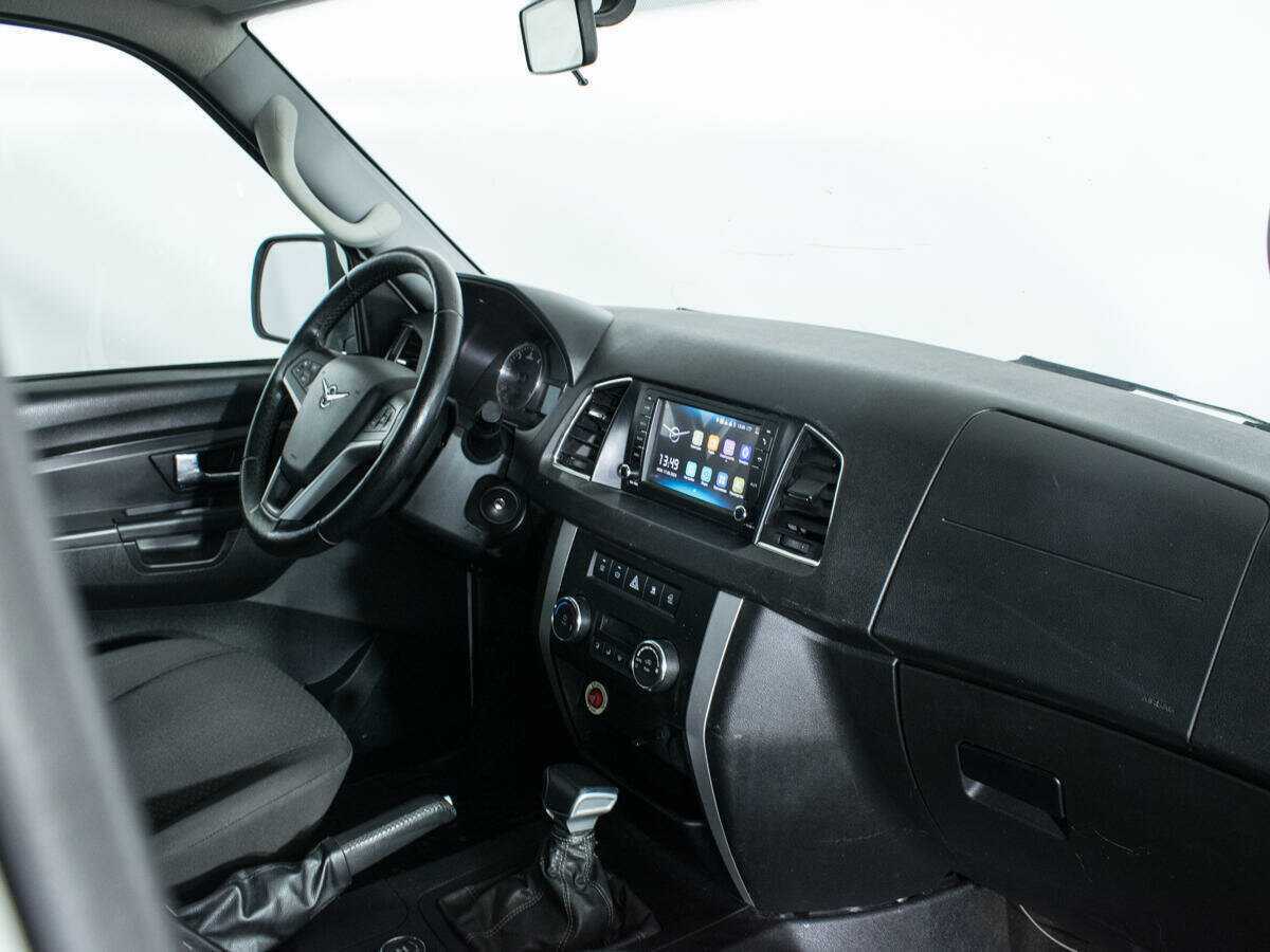 УАЗ Patriot с пробегом — 2018 год. Фото: #8