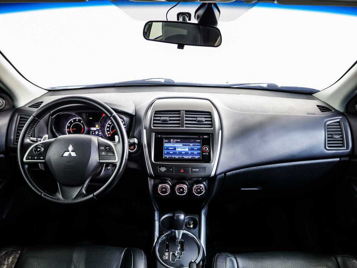 Mitsubishi ASX с пробегом — 2012 год. Фото: #8