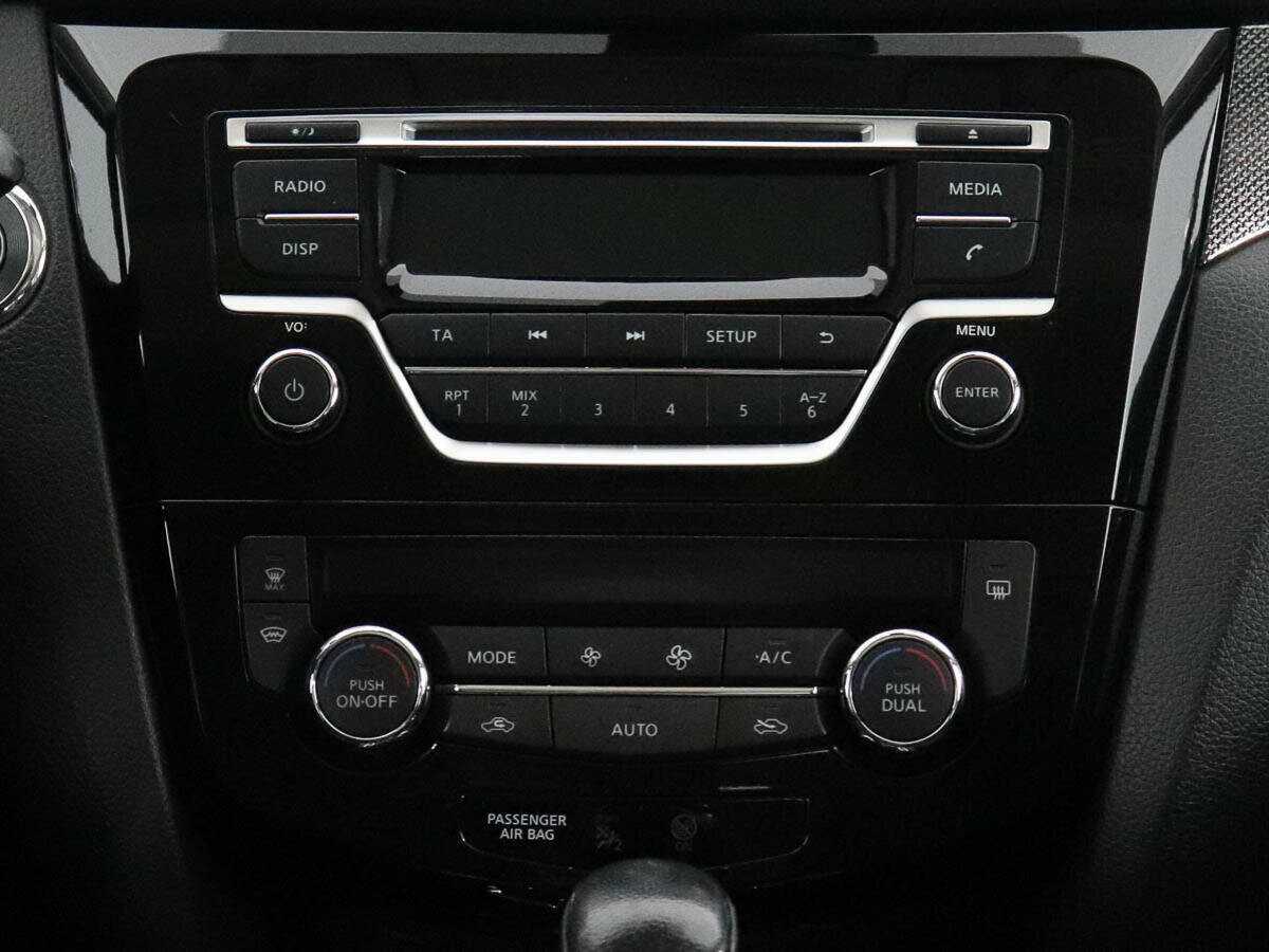 Nissan X-Trail с пробегом — 2016 год. Фото: #12