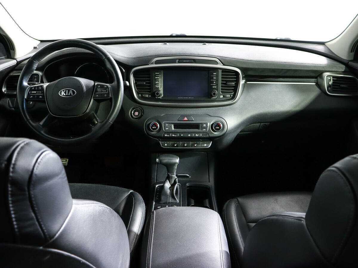Kia Sorento с пробегом — 2018 год. Фото: #11