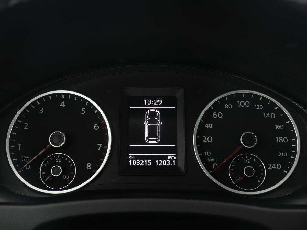 Volkswagen Tiguan с пробегом — 2016 год. Фото: #10