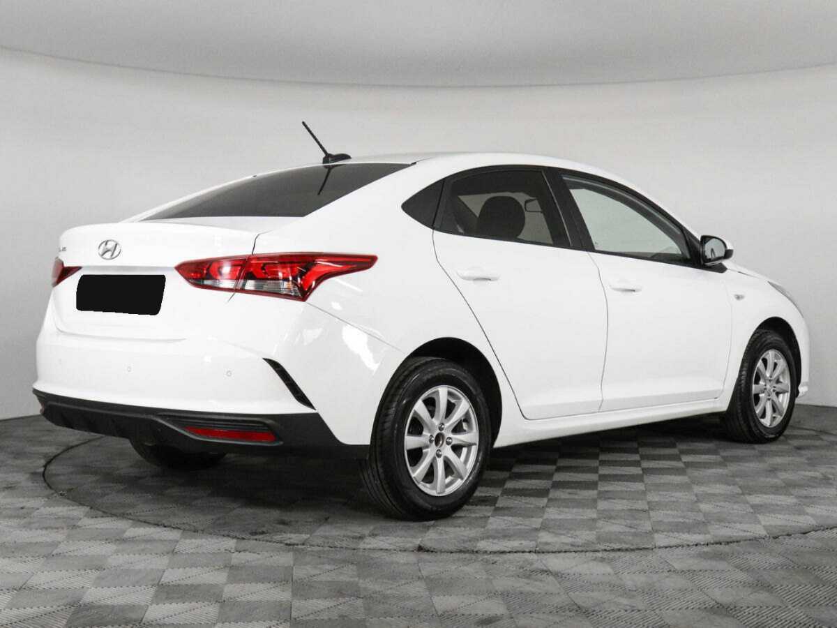 Hyundai Solaris с пробегом — 2021 год. Фото: #4