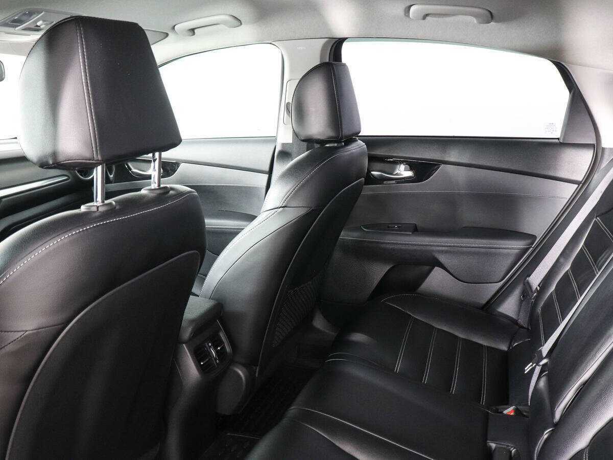 Kia Cerato с пробегом — 2020 год. Фото: #11