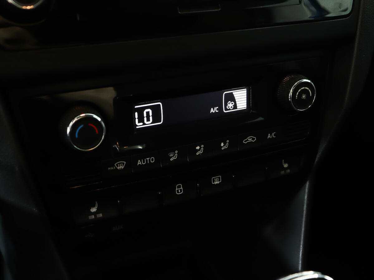 Skoda Rapid с пробегом — 2017 год. Фото: #7