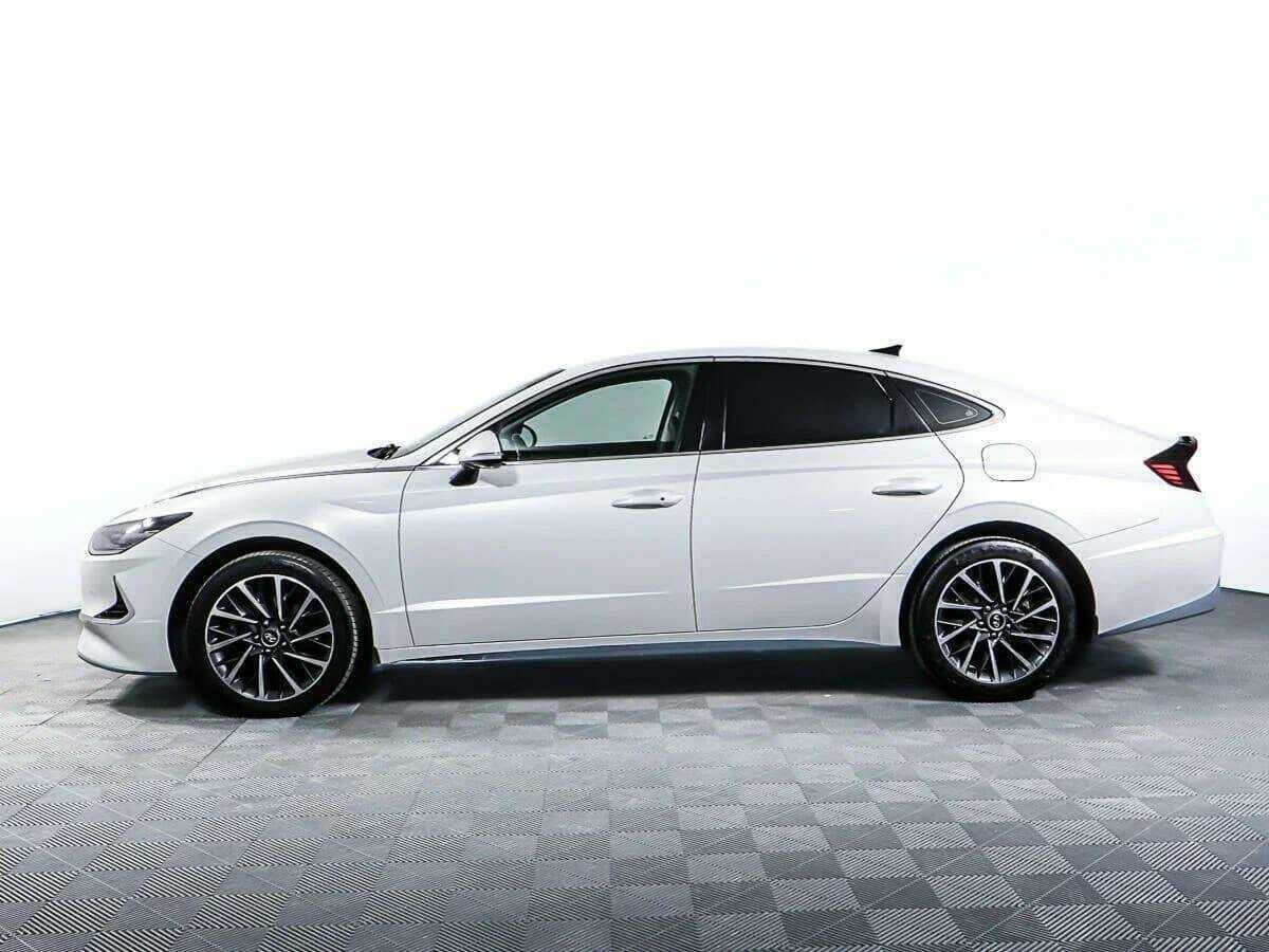 Hyundai Sonata с пробегом — 2020 год. Фото: #7