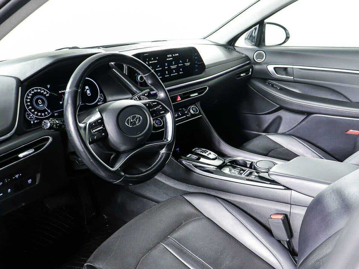 Hyundai Sonata с пробегом — 2020 год. Фото: #14