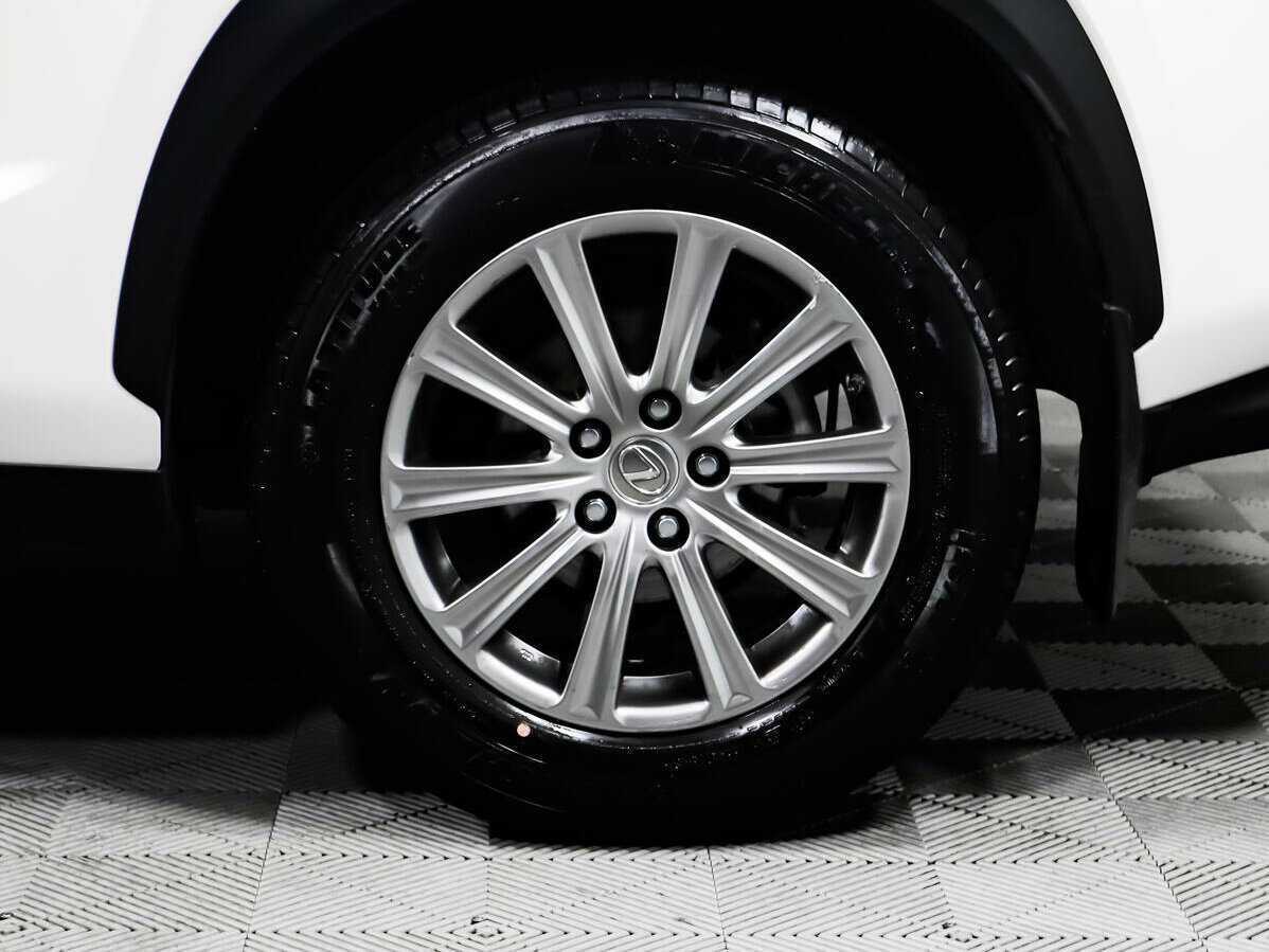 Lexus NX с пробегом — 2015 год. Фото: #13