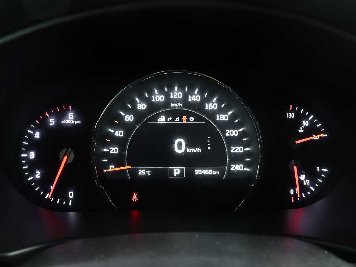 Kia Sorento с пробегом — 2017 год. Фото: #14