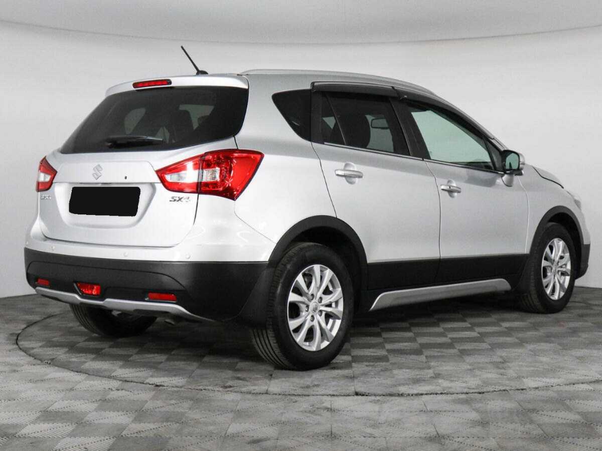 Suzuki SX4 с пробегом — 2021 год. Фото: #2