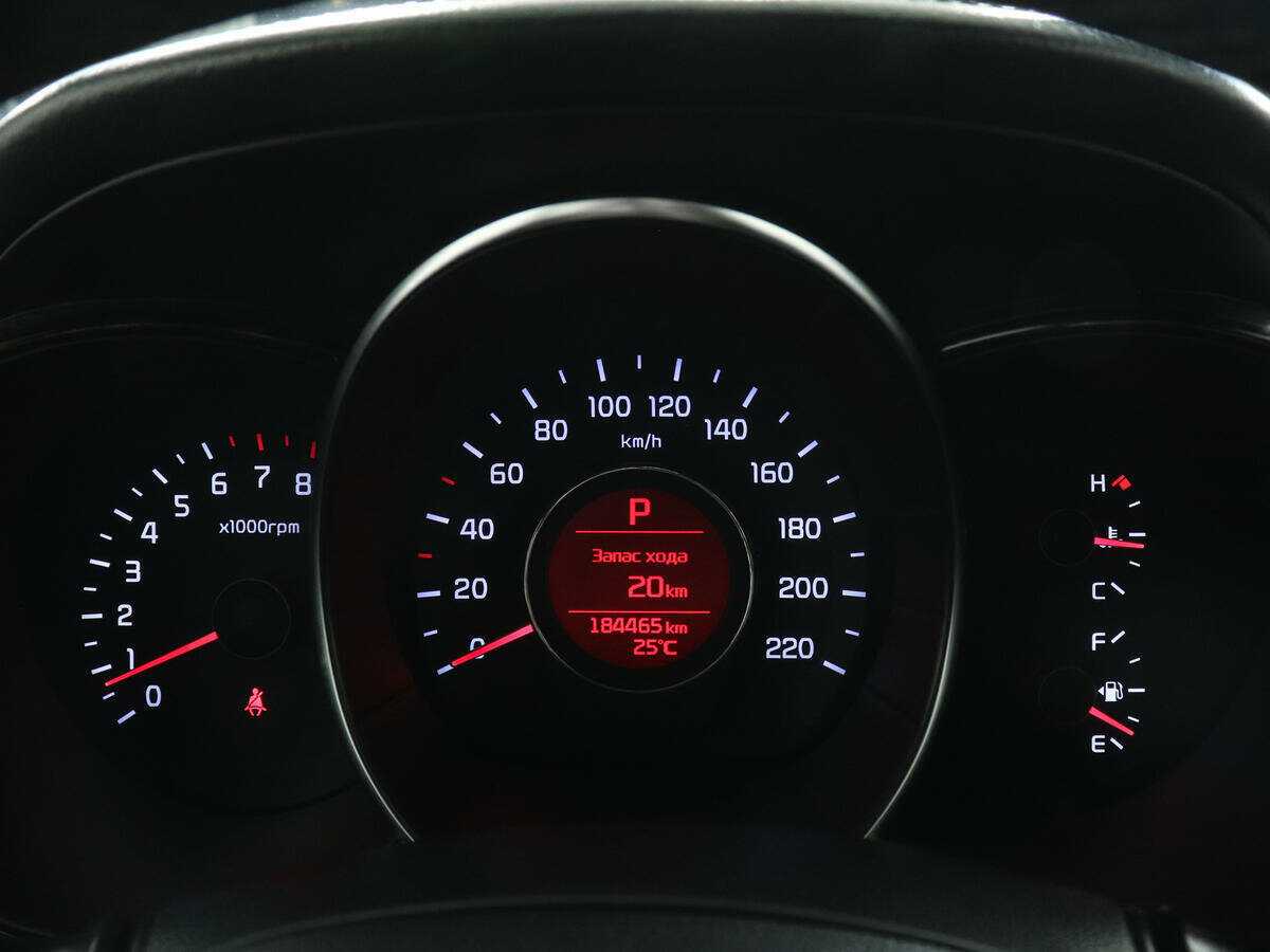 Kia Rio с пробегом — 2016 год. Фото: #10