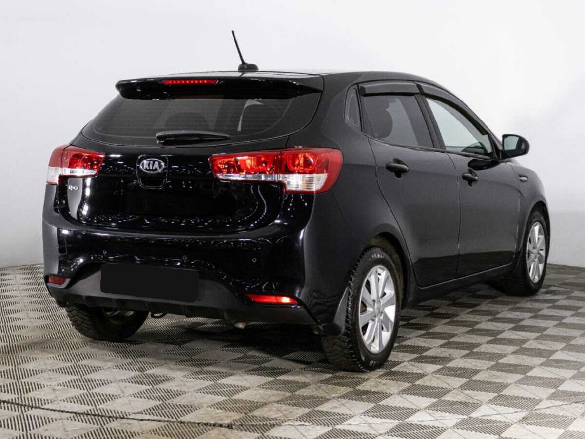 Kia Rio с пробегом — 2017 год. Фото: #4