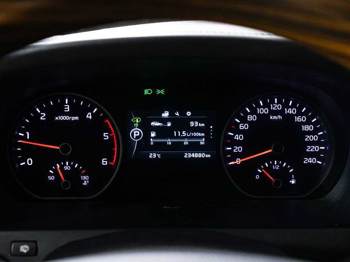 Kia Mohave с пробегом — 2017 год. Фото: #9