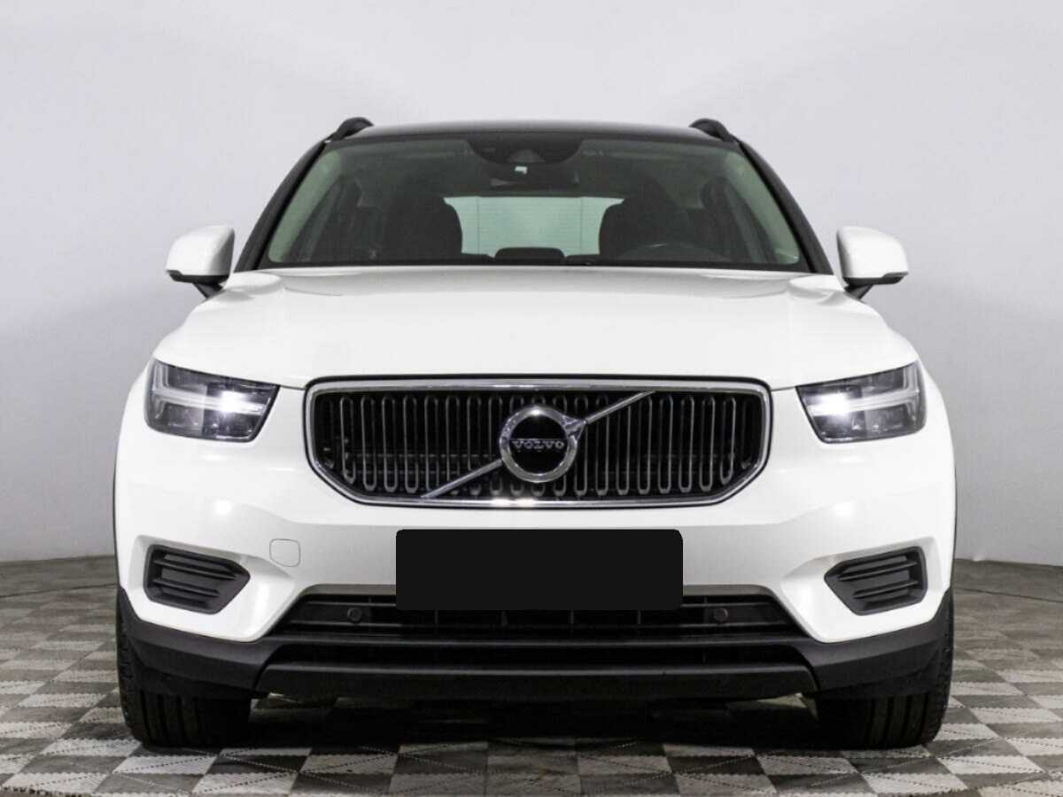 Volvo XC40 с пробегом — 2018 год. Фото: #1