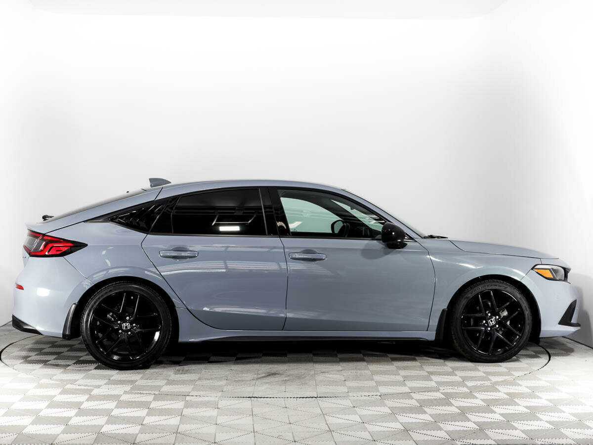 Honda Civic с пробегом — 2022 год. Фото: #3