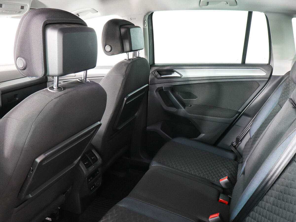 Volkswagen Tiguan с пробегом — 2019 год. Фото: #11