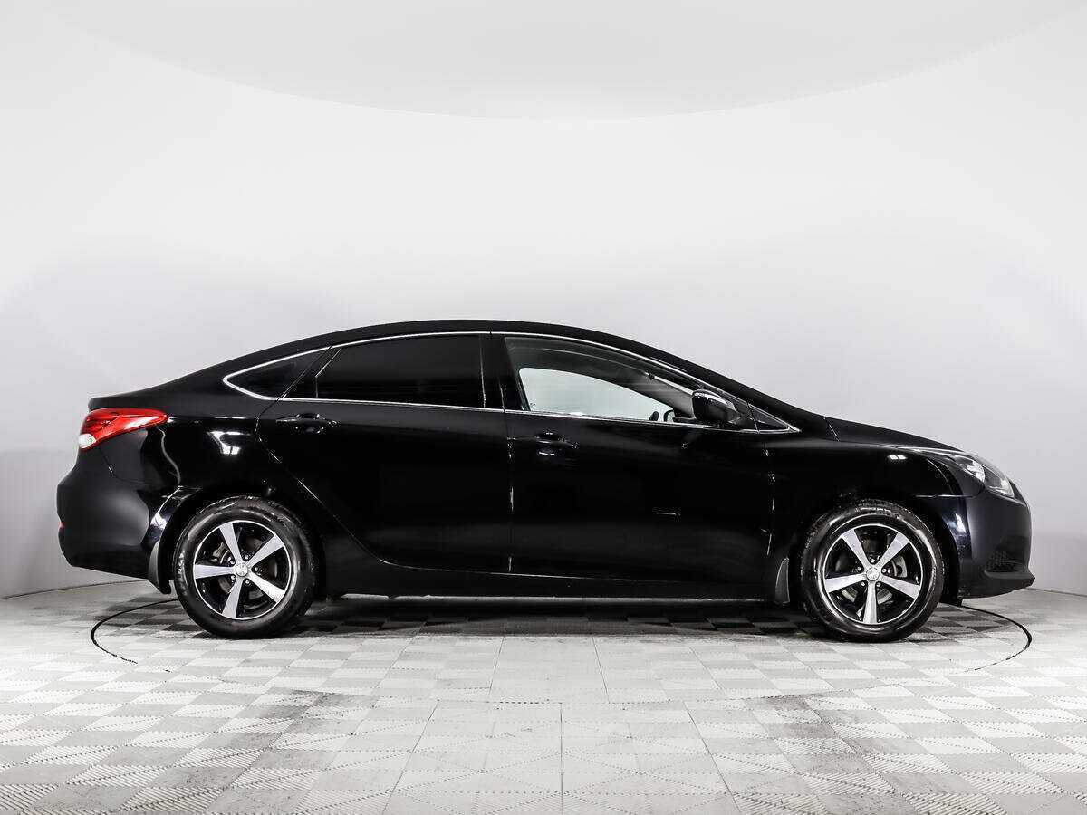 Hyundai i40 с пробегом — 2016 год. Фото: #3