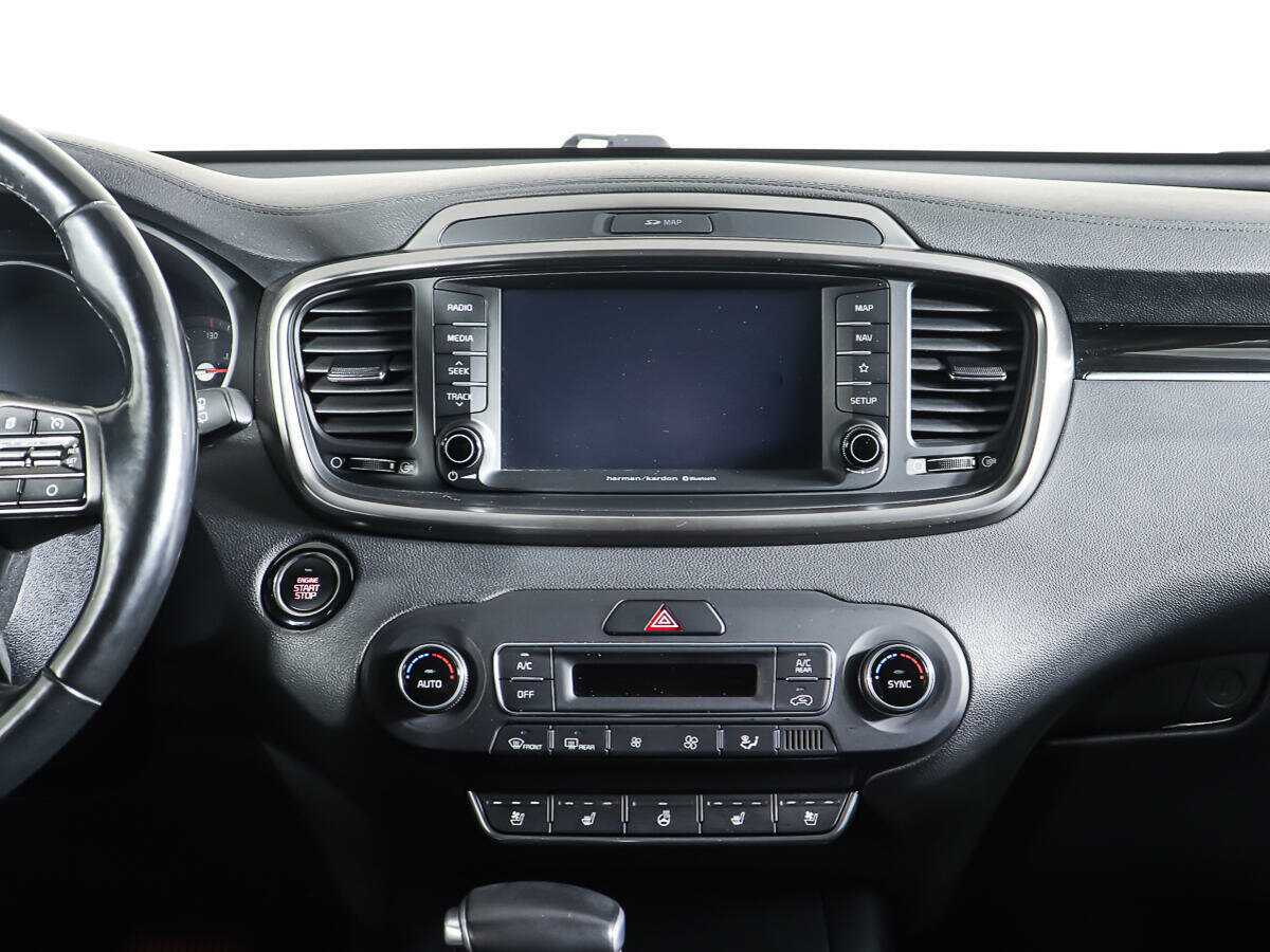 Kia Sorento с пробегом — 2019 год. Фото: #12