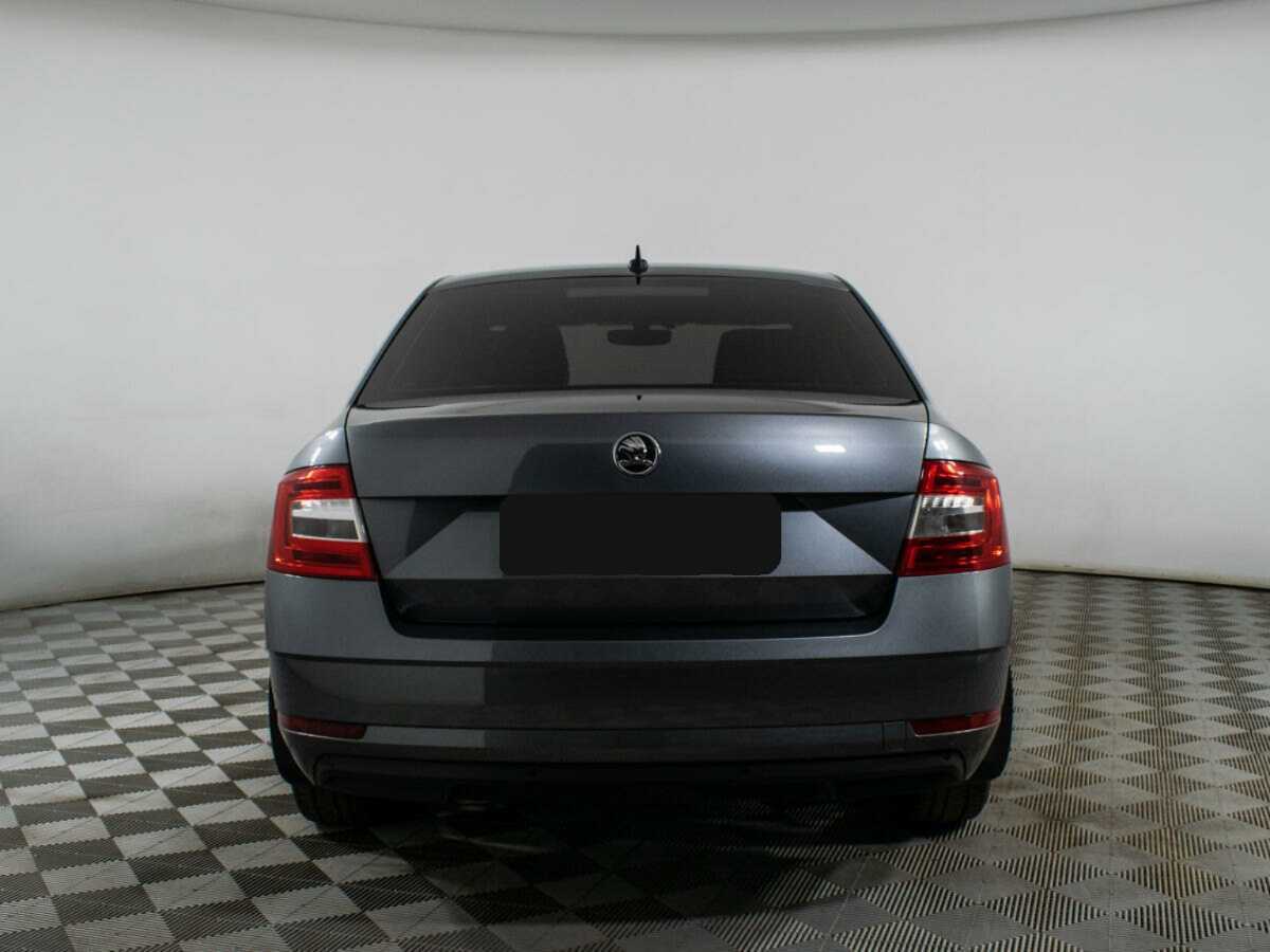 Skoda Octavia с пробегом — 2018 год. Фото: #5