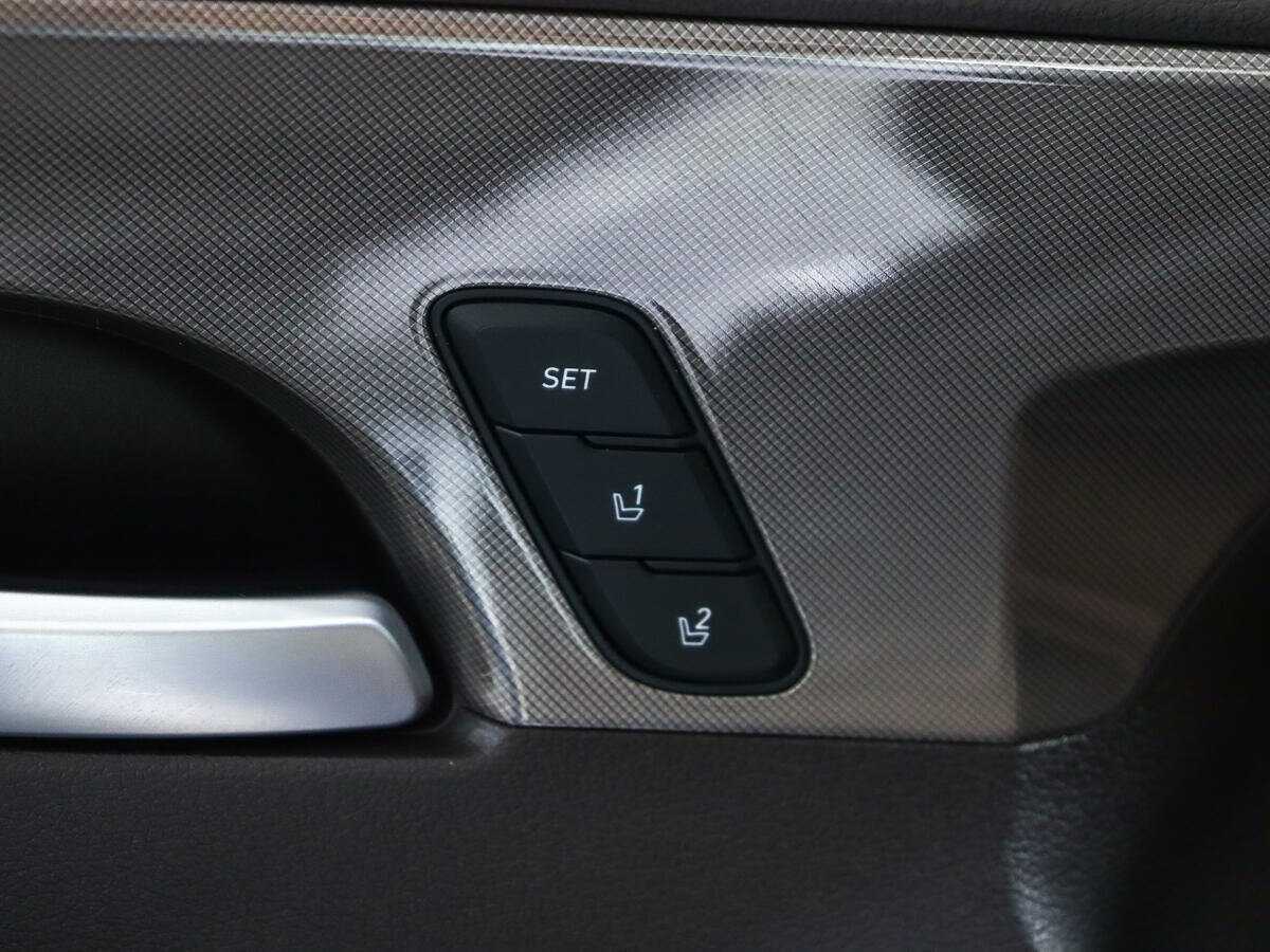 Hyundai Santa Fe с пробегом — 2020 год. Фото: #13