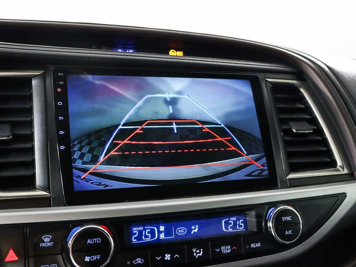 Toyota Highlander с пробегом — 2014 год. Фото: #16