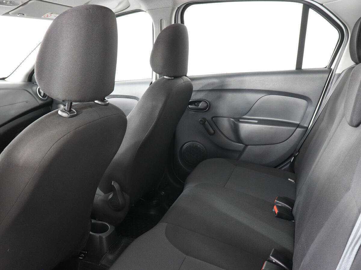 Renault Logan с пробегом — 2020 год. Фото: #10