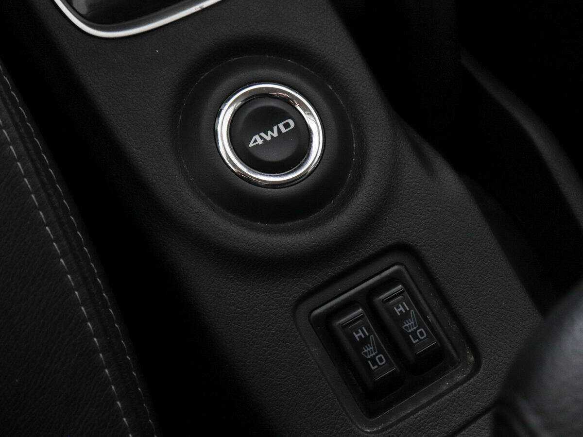 Mitsubishi Outlander с пробегом — 2016 год. Фото: #13