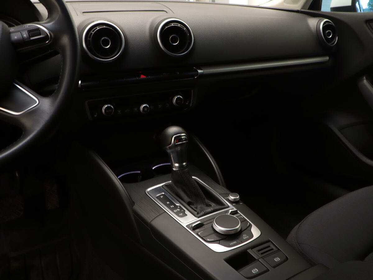 Audi A3 с пробегом — 2015 год. Фото: #13