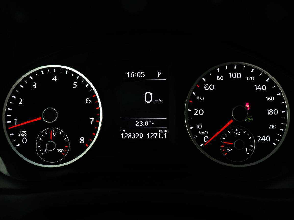 Volkswagen Tiguan с пробегом — 2016 год. Фото: #8