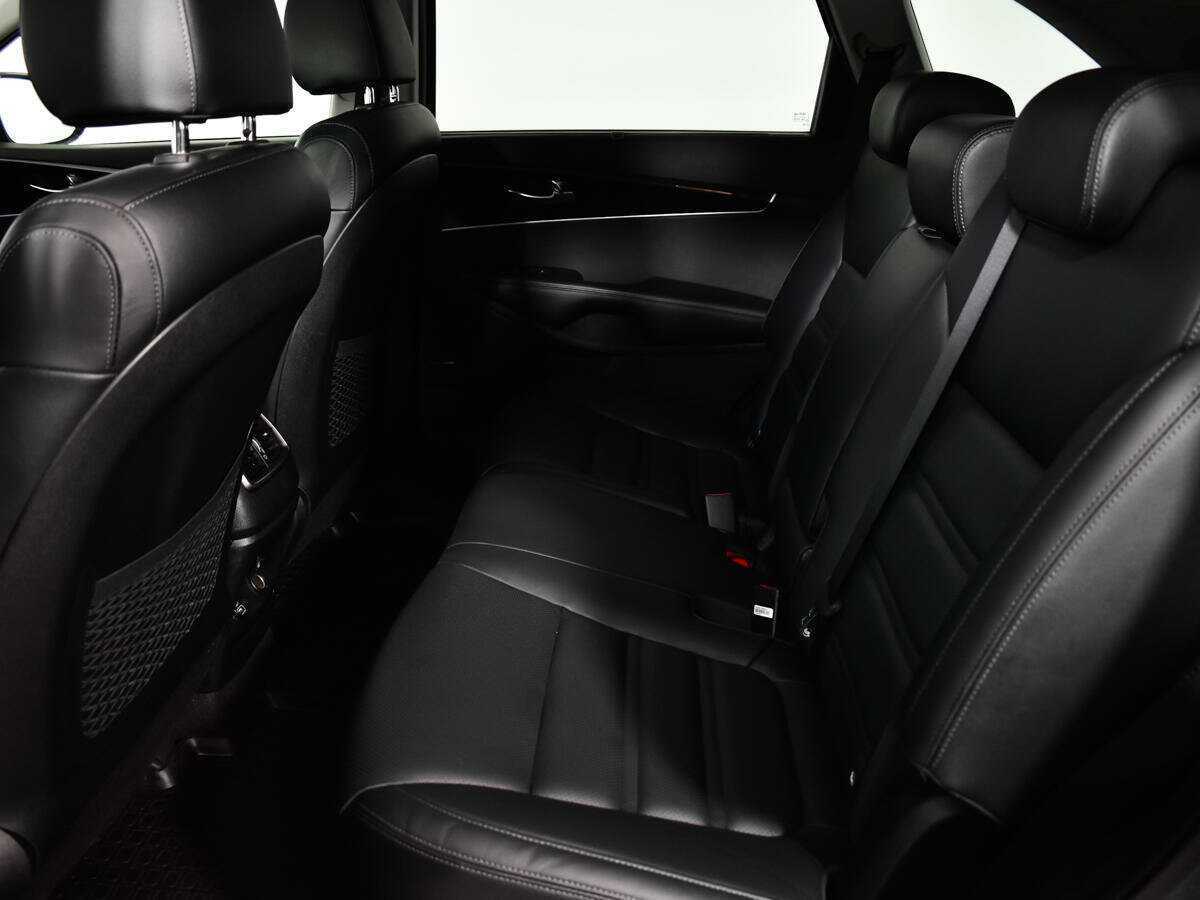 Kia Sorento с пробегом — 2019 год. Фото: #9