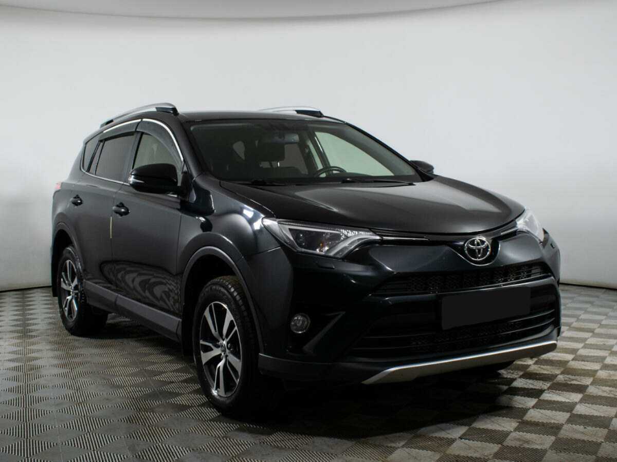 Toyota RAV4 с пробегом — 2016 год. Фото: #2