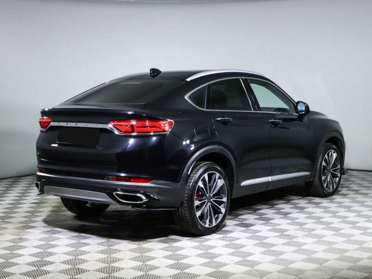 Geely Tugella с пробегом — 2022 год. Фото: #3