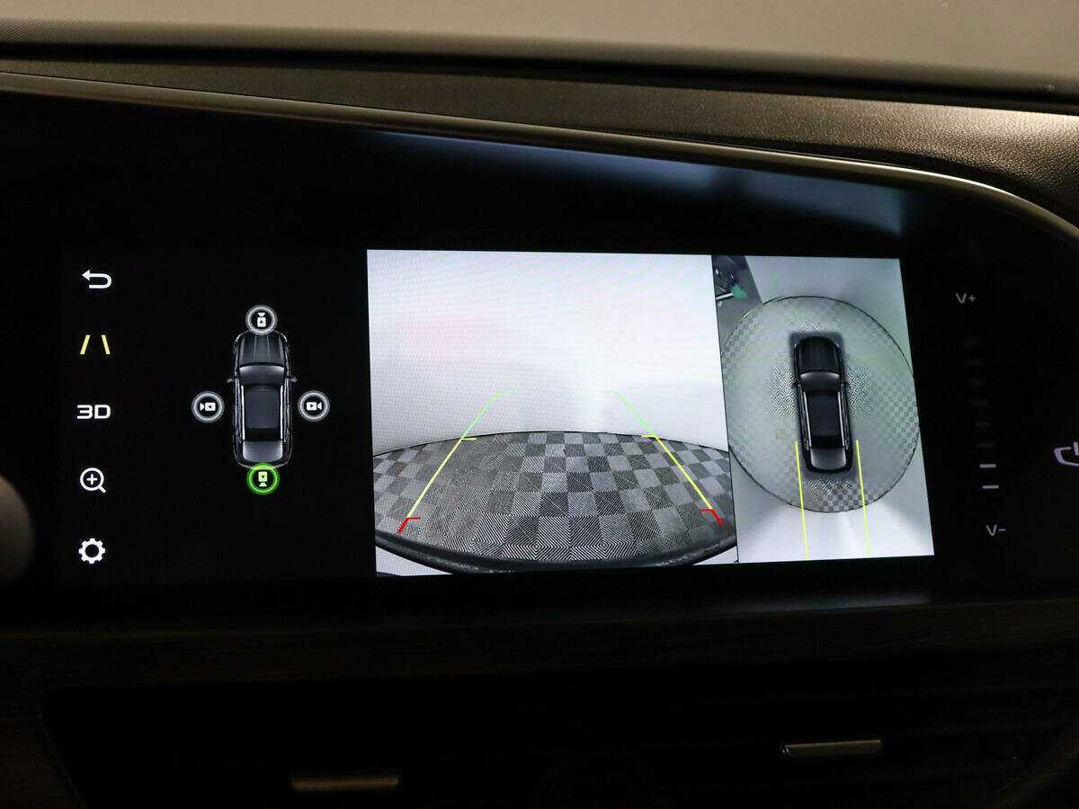 Geely Tugella с пробегом — 2022 год. Фото: #12