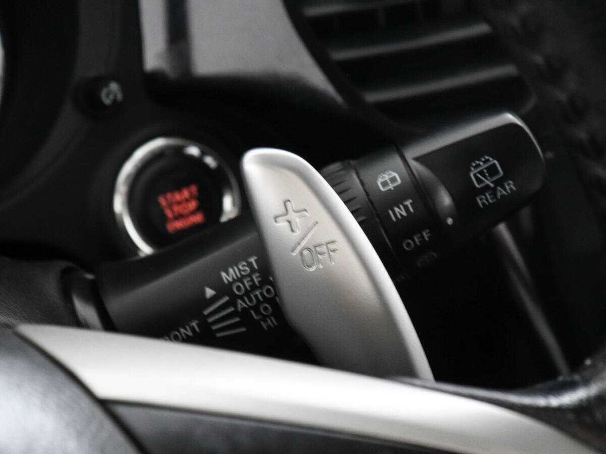 Mitsubishi Outlander с пробегом — 2014 год. Фото: #13