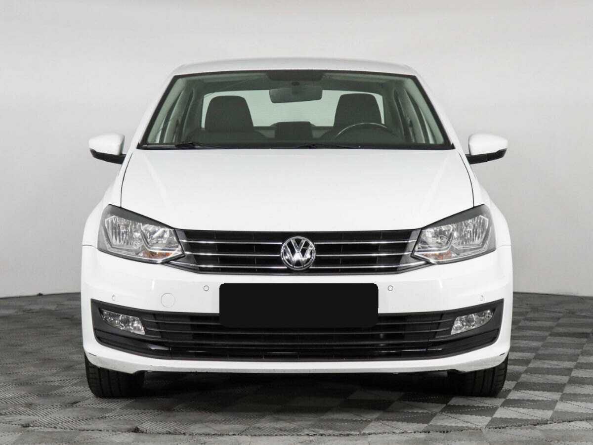 Volkswagen Polo с пробегом — 2019 год. Фото: #1