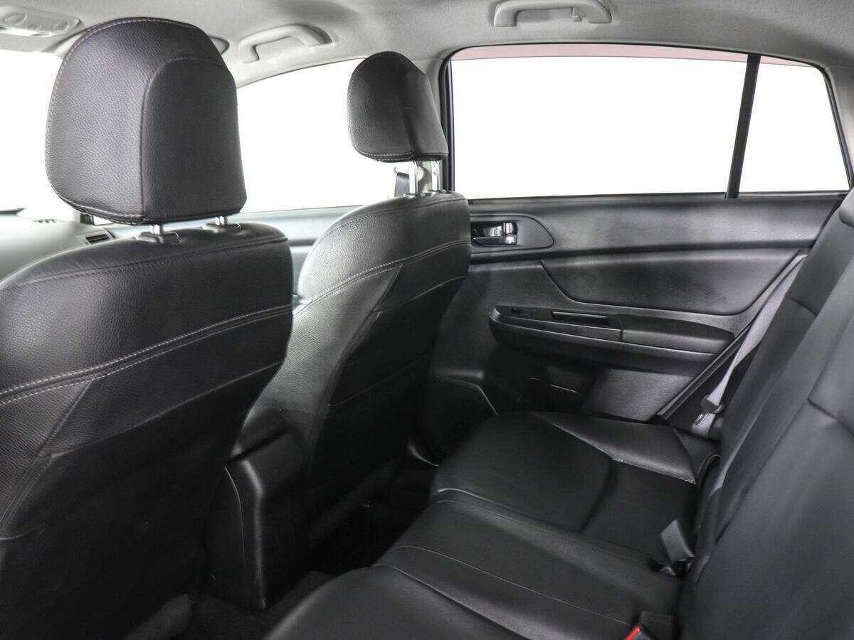 Subaru XV с пробегом — 2013 год. Фото: #11