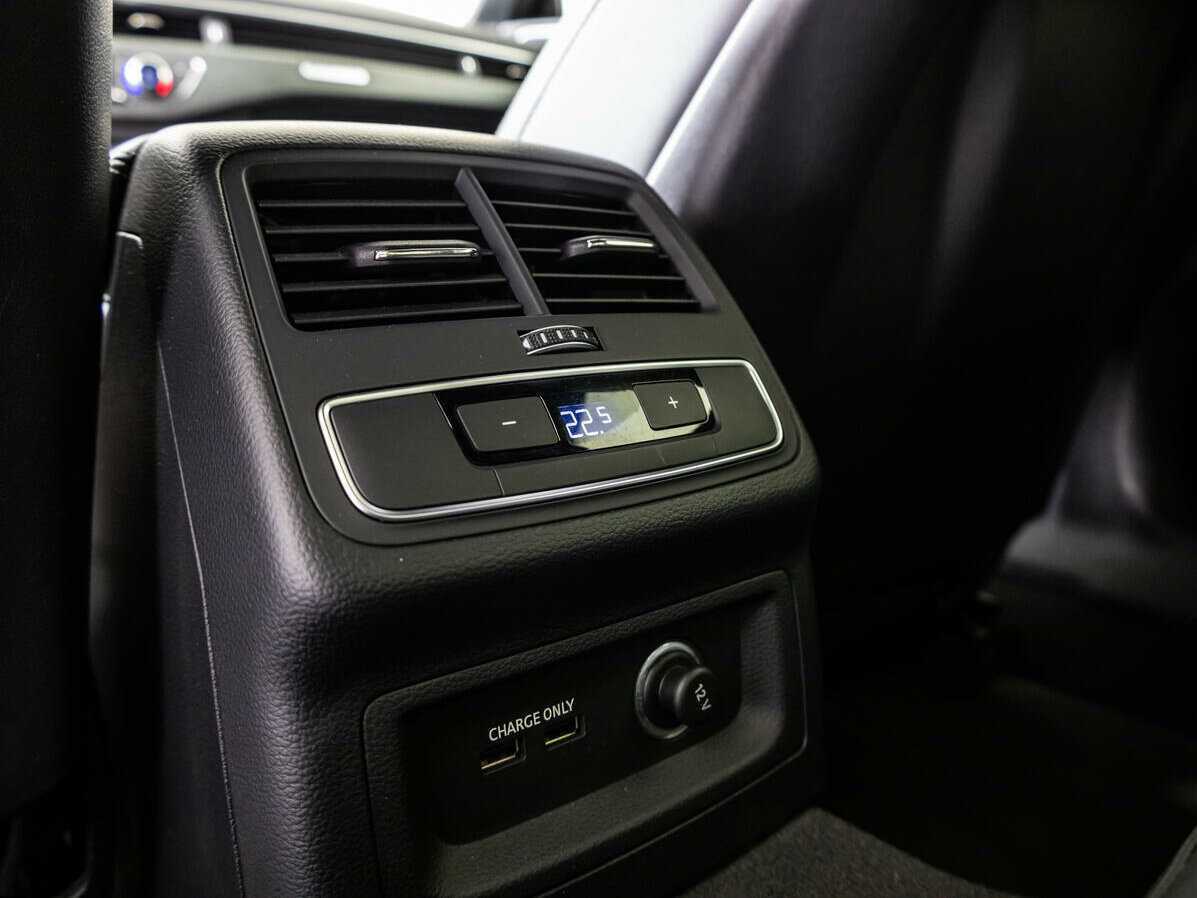 Audi A4 с пробегом — 2019 год. Фото: #18