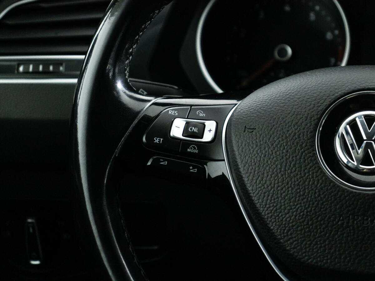 Volkswagen Tiguan с пробегом — 2017 год. Фото: #20