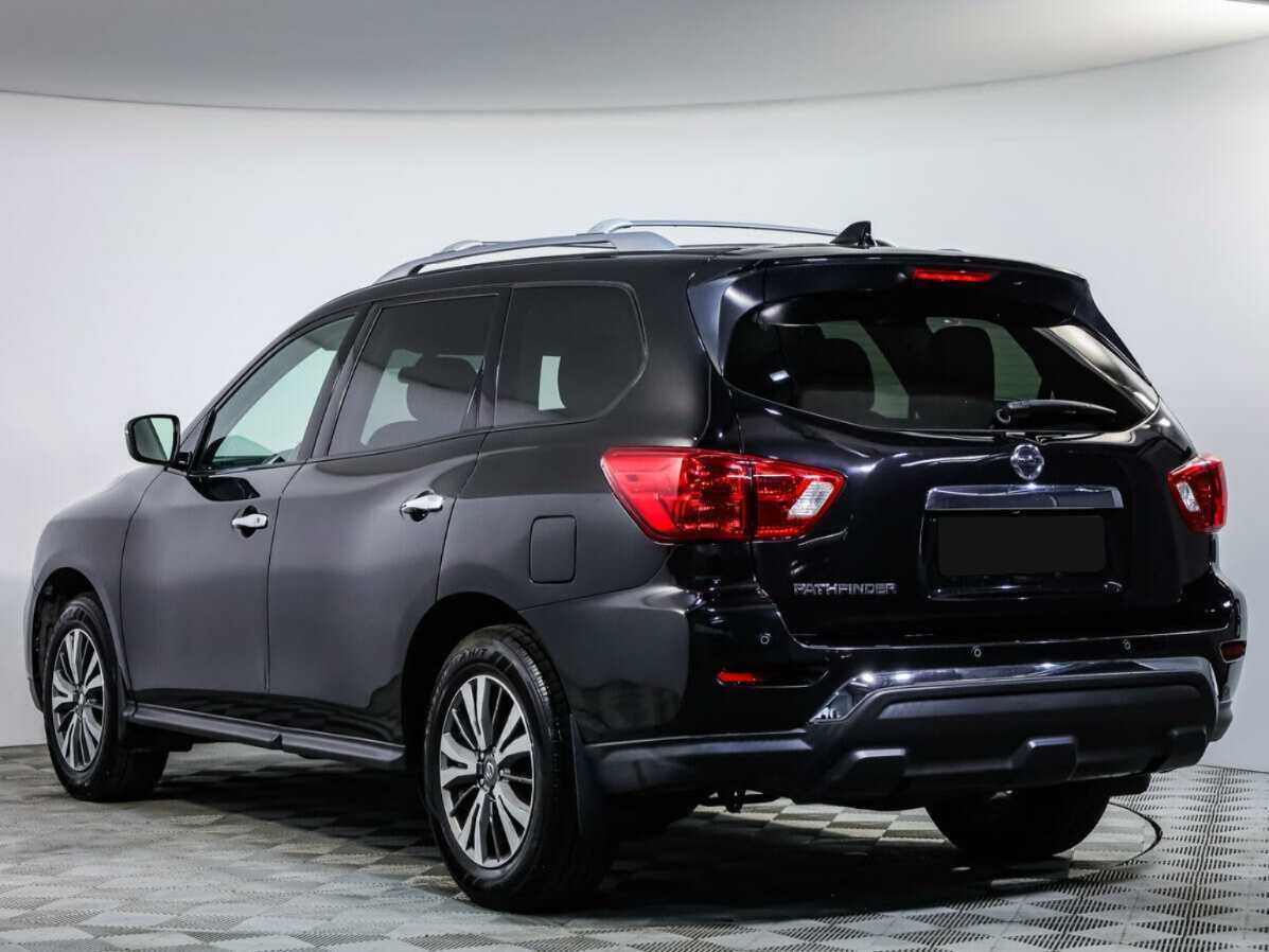 Nissan Pathfinder с пробегом — 2020 год. Фото: #5