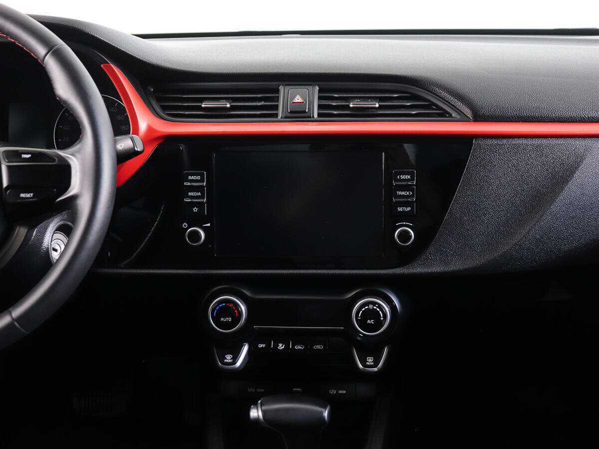 Kia Rio с пробегом — 2021 год. Фото: #11