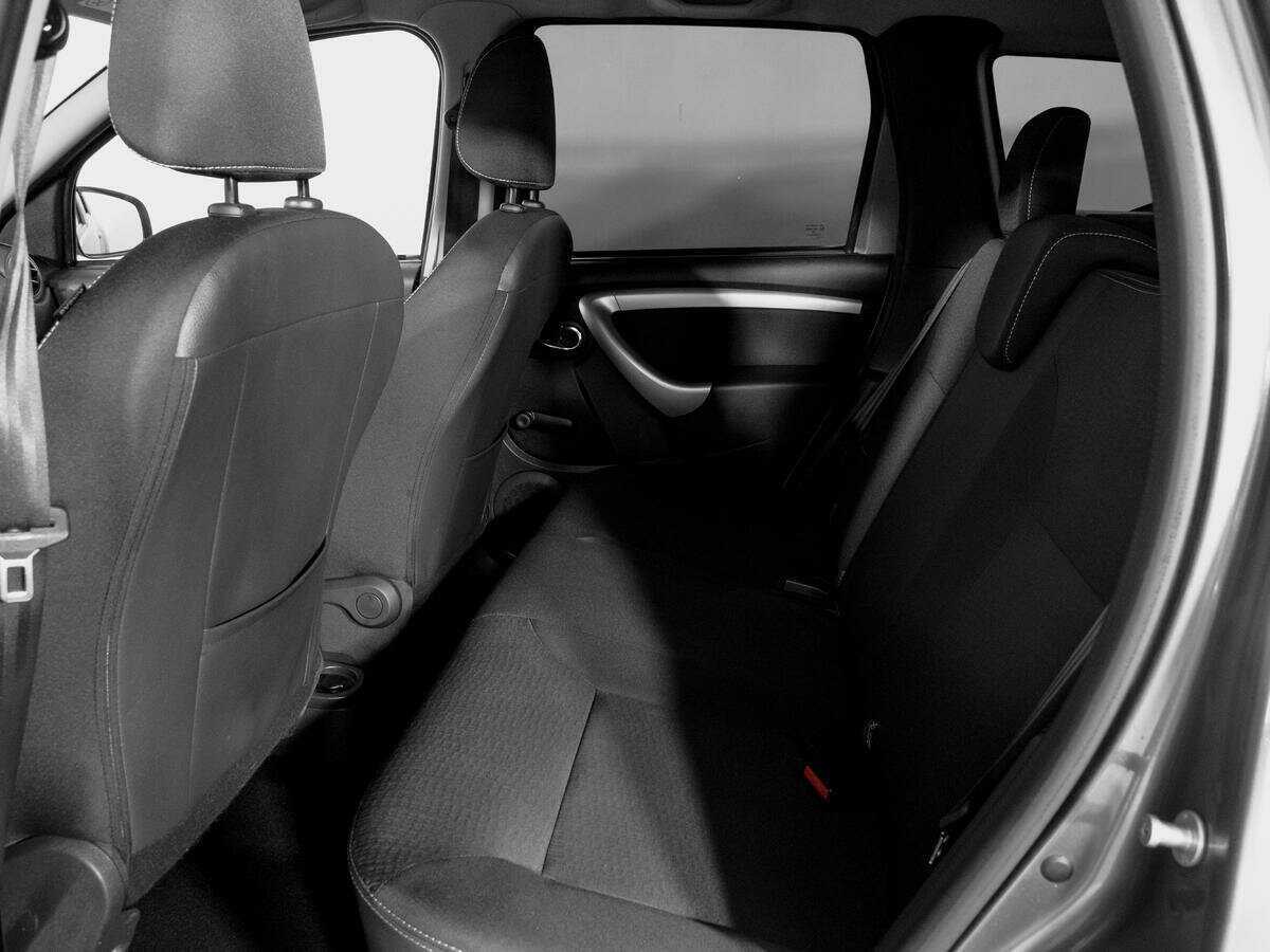 Nissan Terrano с пробегом — 2020 год. Фото: #9