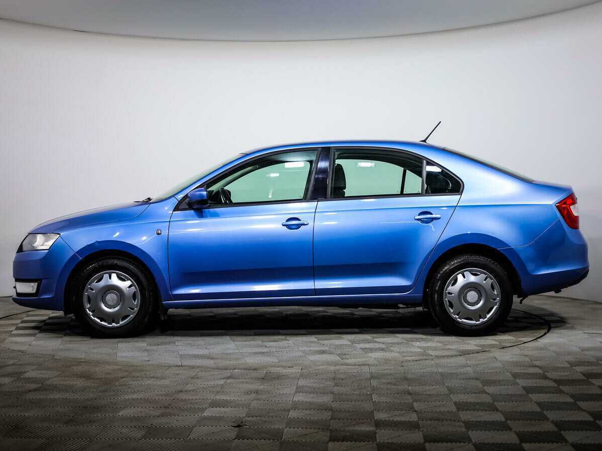 Skoda Rapid с пробегом — 2016 год. Фото: #6