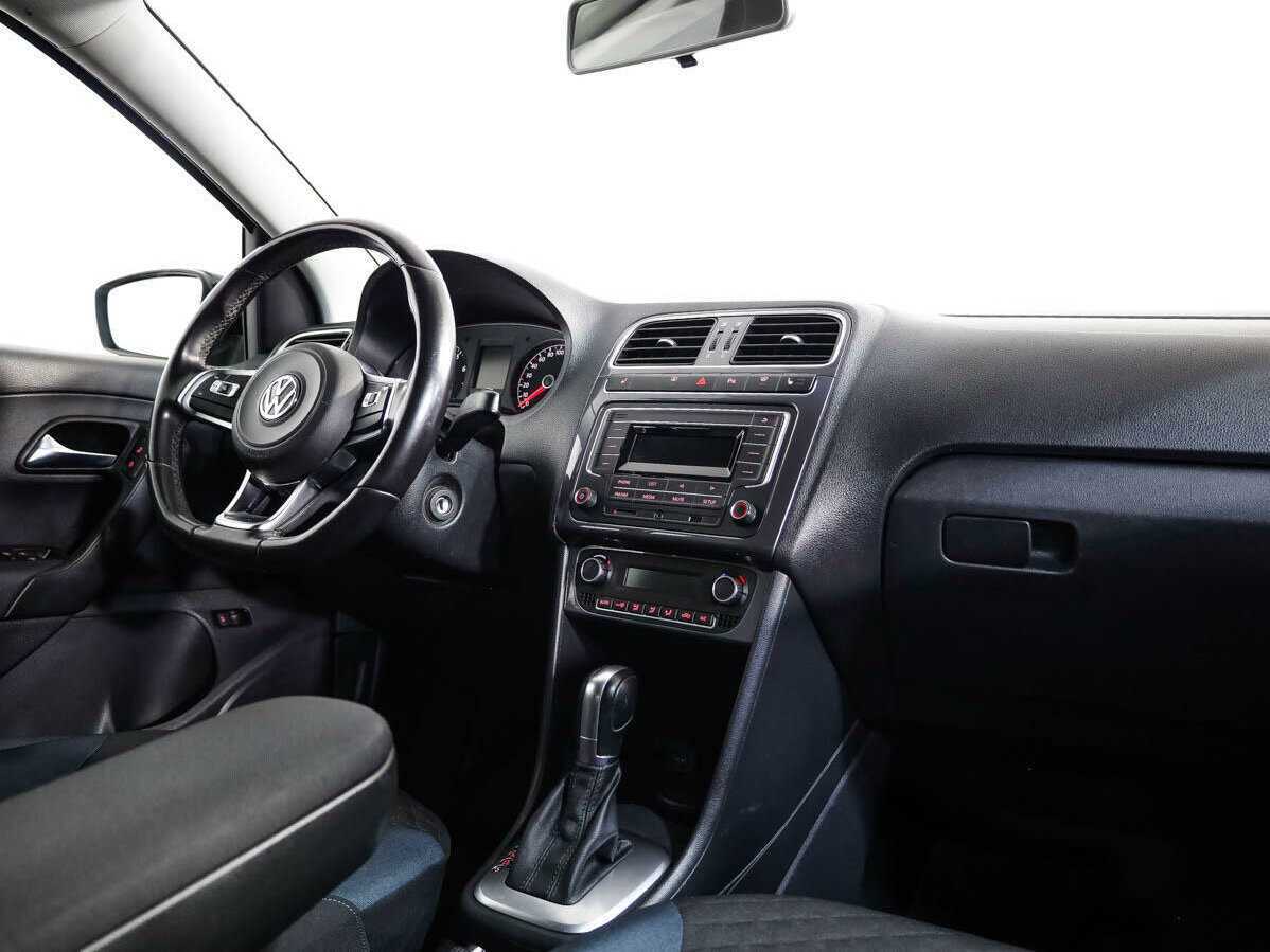 Volkswagen Polo с пробегом — 2020 год. Фото: #7